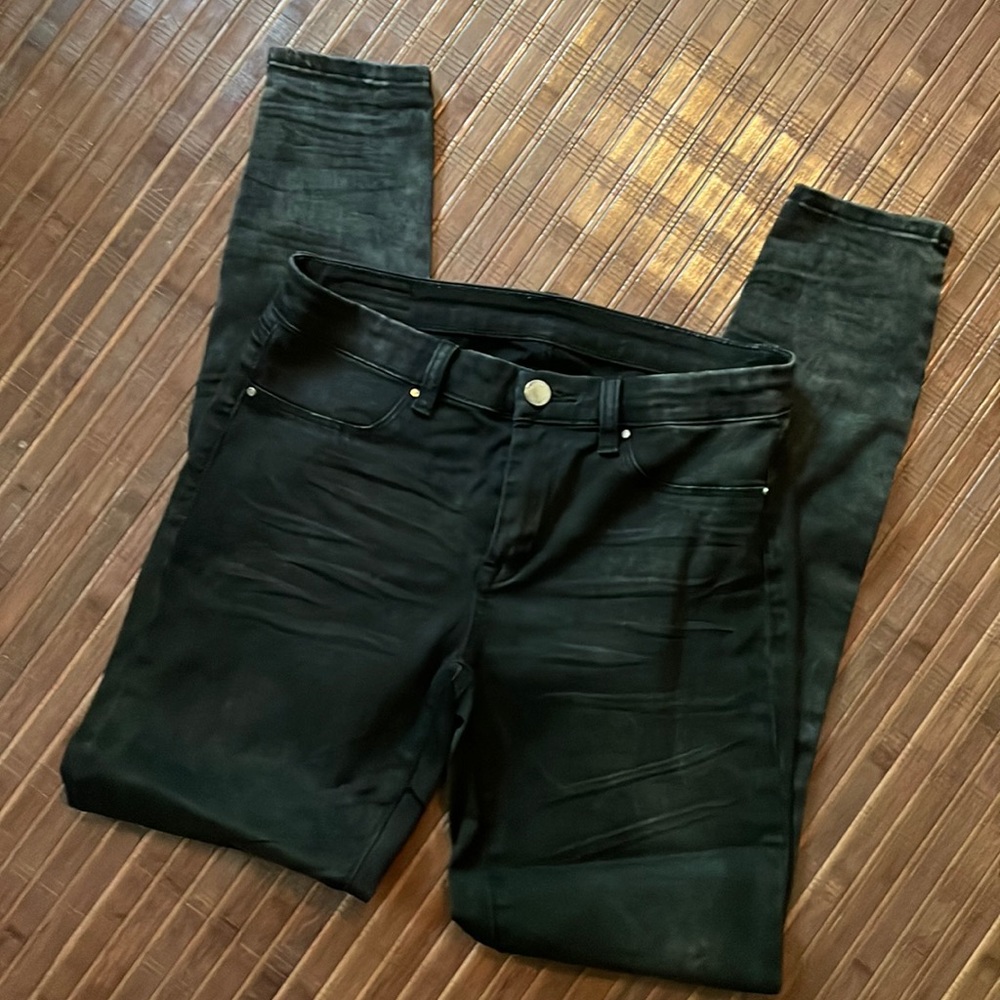 Blank NYC skinny Jeans Size 27. Black